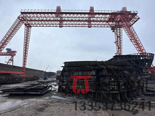 山東煙臺造船門式起重機廠家造船門式起重機誠信為本、質量為生